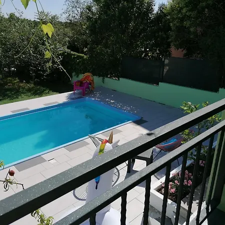 Appartement Family-friendly With Swimming Pool - 24352